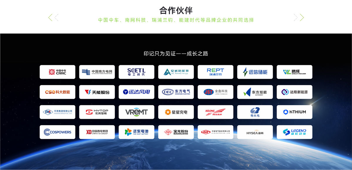 4�������